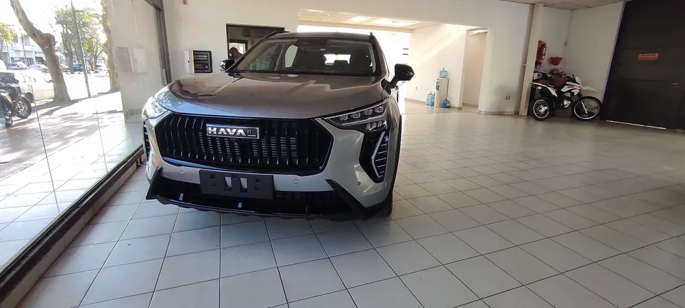 Jolion Vs Jolion facelift