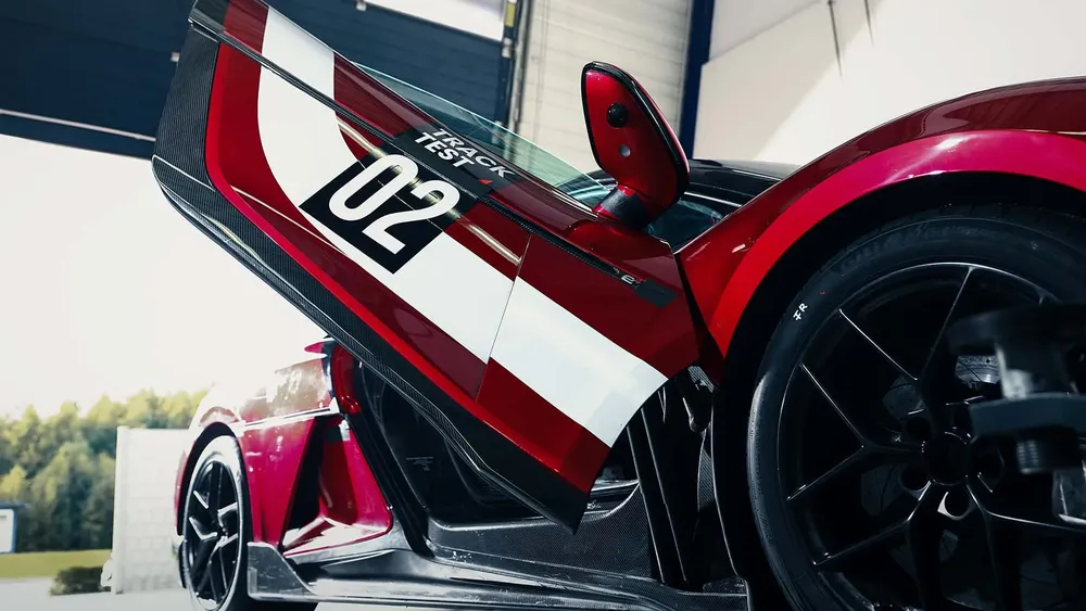 El Yangwang U9 Xtreme 4