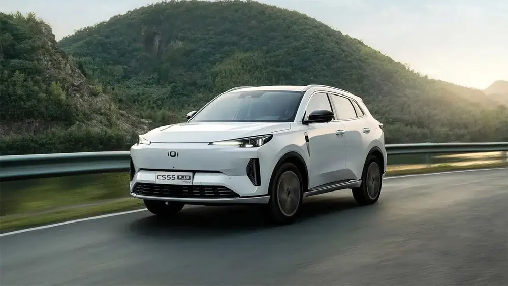 Changan CS55 PHEV Plus exterior